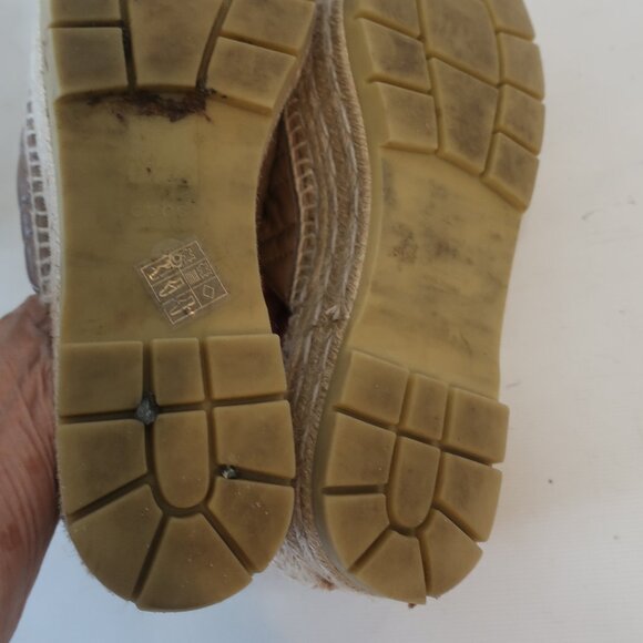 Authentic Gucci Marmont Taupe Leather GG Espadrille Flat Platform Mule 39 US/8.5 - Picture 12 of 14